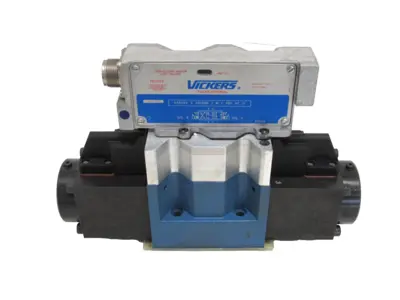 NEW VICKERS KADG4V-5-33C50N-Z-M-F-PD7-H7-31 PROPORTIONAL VALVE