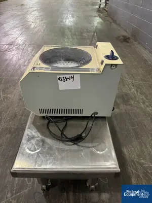USED Savant Universal Savant Speedvac Centrifuge