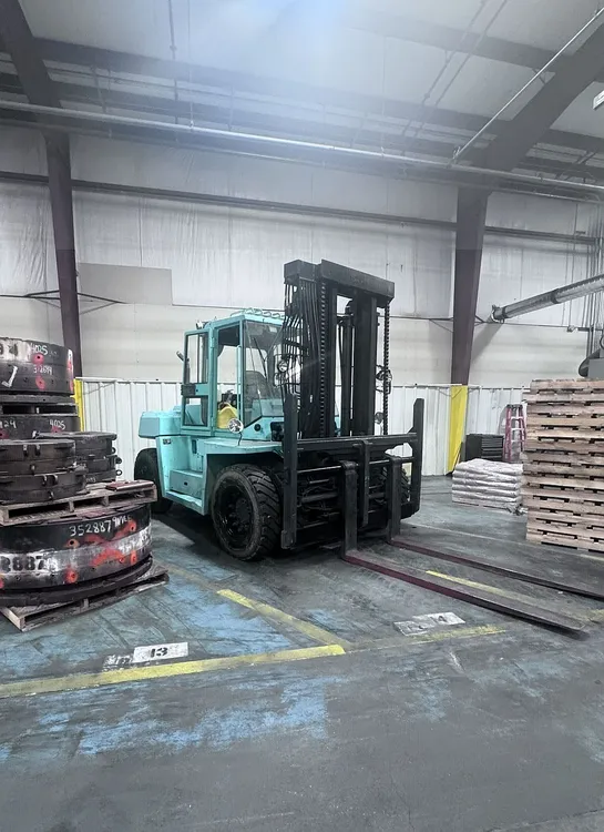 MITSUBISHI FORKLIFT FD100 FORK LIFT TRUCKS | T.R. Wigglesworth Machinery Co.