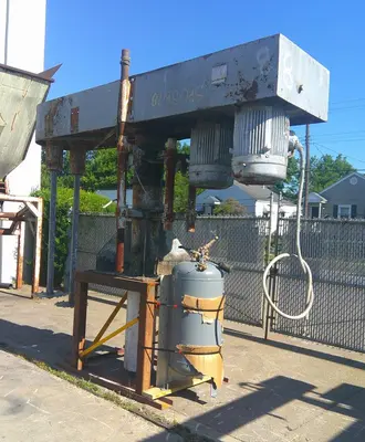 SPC8678  Mixer and Blender 60/30 hp disperser, air over oil lift, variable speed drive