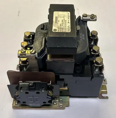 Used GE CR305E002 PLC Contactors Ohio US | Surplus Asset Holdings #1237546