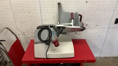 Used Berkel _UNKNOWN_ Slicers / Dicers / Cutters Illinois US | Falcon Restaurant Supply #1495834