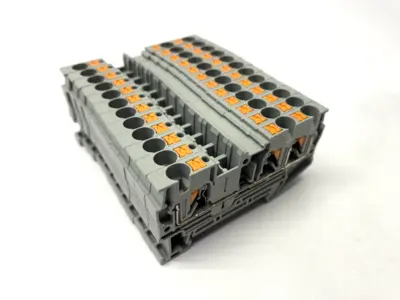 USED PHOENIX CONTACT FEED-THROUGH TERMINAL BLOCK 3211771 LOT OF 12