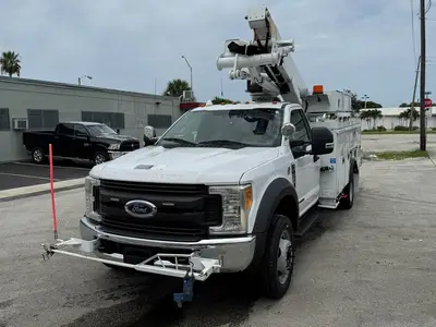 Used 2017 ALTEC AT41M Bucket (boom) trucks Florida US | Truck and Van Outlet #1509184