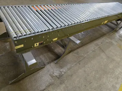 New | in-Stock 2018 INTELLIGRATED LIVE ROLLER CONVEYOR - V-BELT Roller Conveyors Wisconsin US | Packer City Sales #1297875