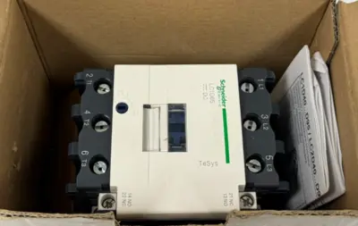 NEW SCHNEIDER ELECTRIC LC1-D65BD CONTACTOR 24VDC LC1D65BD