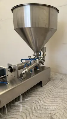 Used PNEUMATIC FILLING MACHINE 300 Piston Fillers California US | Star Industries #1254454