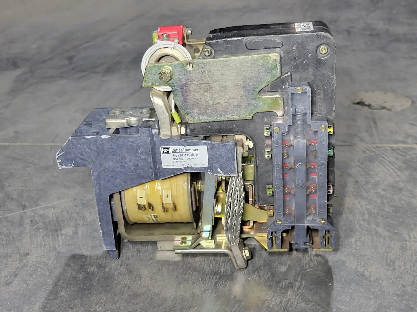 USED CUTLER-HAMMER 2120A07G09