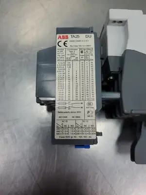 ABB A263010 AC Contactor w/TA25 DU & CA510 Auxiliary Contactor. 4A43.1