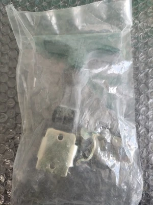NEW SOUTHCO 782220