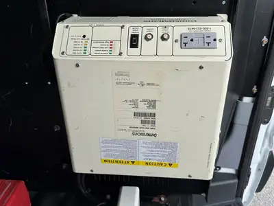 Used 2017 VERSALIFT VANTEL29NE-01 Bucket (boom) trucks Florida US | Truck and Van Outlet #1509195
