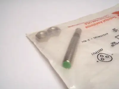 922AA1E-A4P-L | Micro Switch  Proximity Sensor - New Other