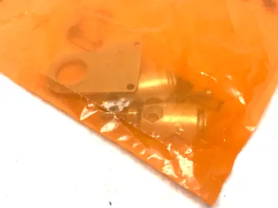 E21272 | Ifm  O6 Clamp Bracket Mounting Set for Photoelectric Sensors - New