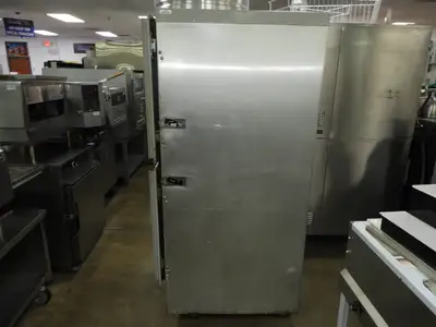 Used Metro Used Metro C199-HM2000 Heated Humidified 18 Pan Holding Cabinet Food Warmer 120V Hot Food Warming, Holding, & Transport Cabinets Illinois US | Falcon Restaurant Supply #1376463