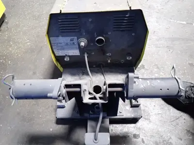 Used ESAB WARRIOR FEEDDUEL 304 Welding Machinery (Other) Ohio US | HGR 24 #1048066