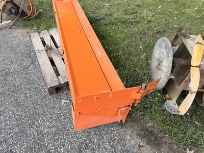 Used TAILGATE SALTER _UNKNOWN_ Dry Spreaders Michigan US | Miedema Asset Management Group #1414328
