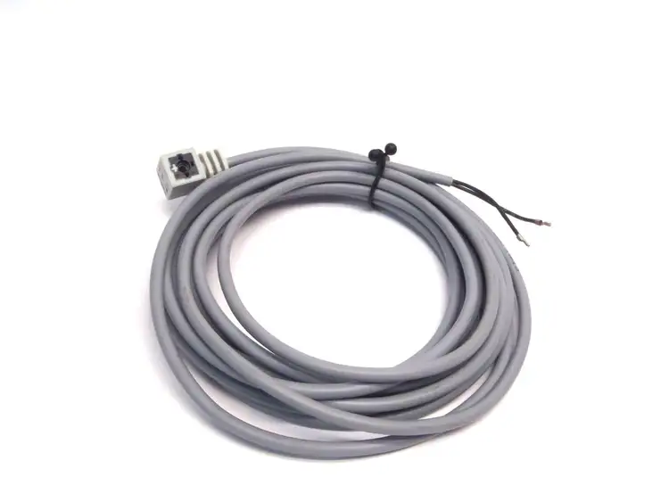 Used Festo Plug Socket w/ Cable 547269 Disconnects Michigan US | Maverick Industrial Sales #1390994