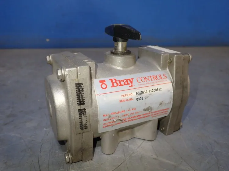 Used BRAY CONTROLS 93063411300912 Pumps Ohio US | HGR 24 #867367
