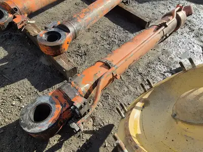 EX1900 Hydraulic Cylinder