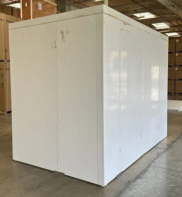 171-0079 6’ x 10’ Walk In Freezer Box with Floor
