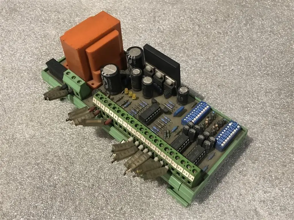 USED PHOENIX CONTACT EB95012