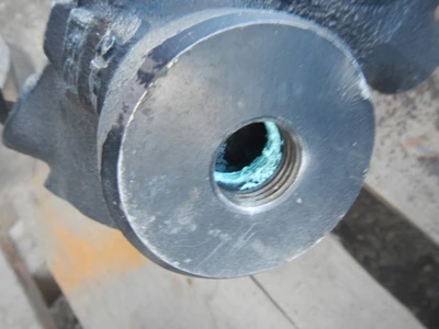 Fisher 1/2" 600 Rating, WCB Steel Threaded Control Valve