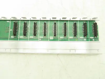 Mitsubishi Q38DB Melsec-Q Base Unit Circuit Board 8-Slot Chassis Assembly