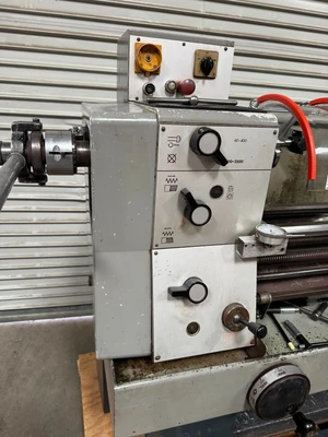 Select 1023B Metalworking Lathes | Amiron Machinery (10)
