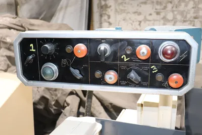 USED JONES 1051