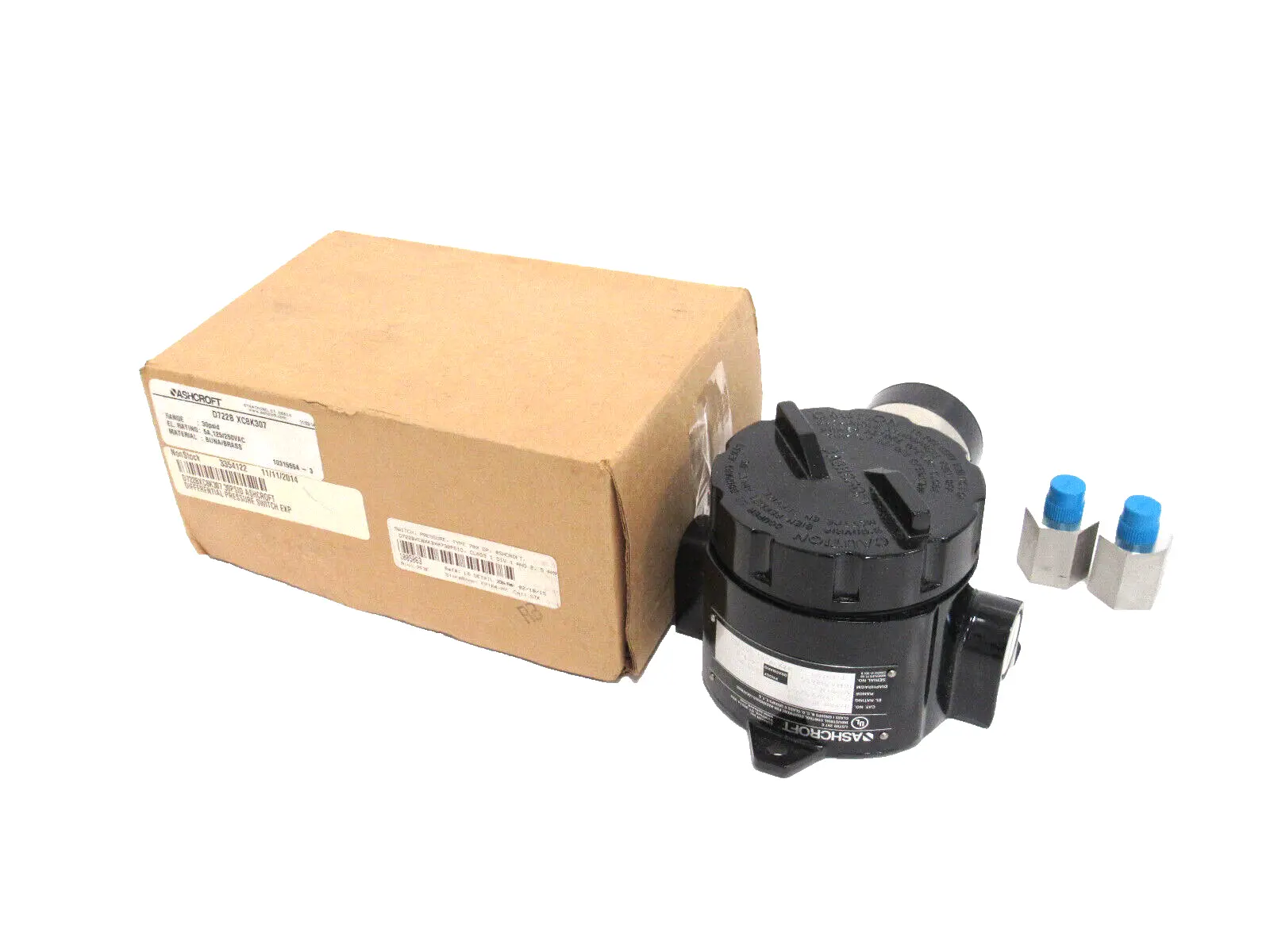 NEW ASHCROFT D722B-XC8K307 DIFFERENTIAL PRESSURE SWITCH 30PSID D722BXC8K307