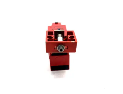 USED TELEMECANIQUE XCS
