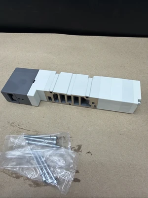 NEW SMC VQC4400-51-X61