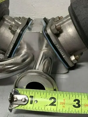 USED 2 ITT SHEROTEC 90PSI STAINLESS STEEL VALVES W/ 2 POSITION MONITORS & 1" SANITARY