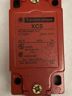 Used TELEMECANIQUE XCS A703 Miscellaneous Equipment (Electrical & Power) | Surplus Asset Holdings #1196895