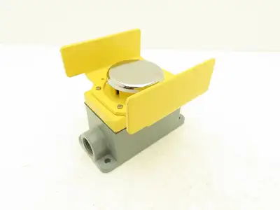 Allen Bradley 800P-S1CG1A Palm Operated Push Button Chrome 1 NO - 1 NC Contact