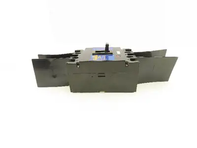 Mitsubishi Electric NF225-SS No-Fuse Circuit Breaker 225A 660V 3 Pole