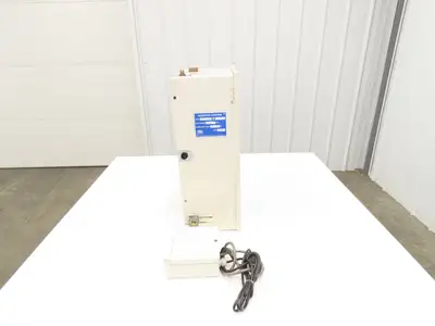 Harris SP-HCDS1003-7-4 Fully Automatic Specialty Gas Manifold Series 230