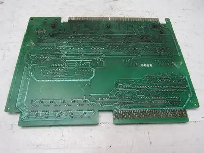 GE Fanuc IC600BF921K 44A719265-001-R02/3 Circuit Board Card Output Module
