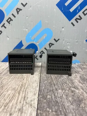 SIEMENS 6ES7231-0HC22-0XA0 & 6ES7221-1BH22-0XA0 Electrical/PLC/Automation | ESS Industrial Equipment Sales (7)