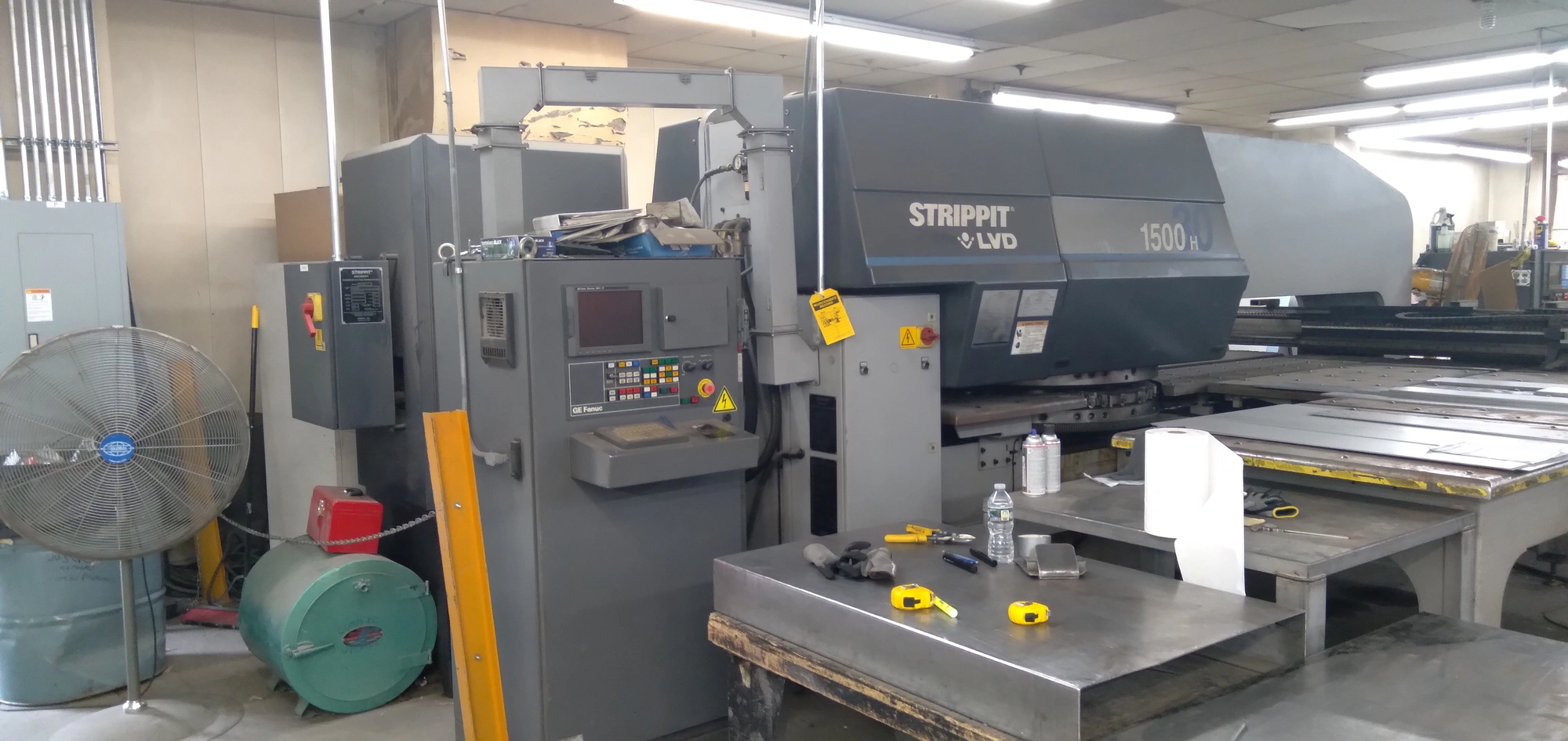 Used 1998 LVD STRIPPIT 1500 H/30 2.5 | Punches, Turret