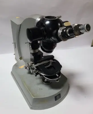 USED ZEISS Does Not Apply