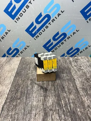 SIEMENS 3TK2821-2CB30 Electrical/PLC/Automation | ESS Industrial Equipment Sales (1)