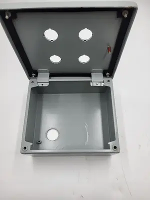 USED HOFFMAN HOFFMAN E4SPBG SEALED ENCLOSURE BOX 6" X 7" X 2-3/4"