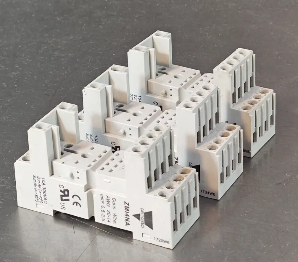 Carlo Gavazzi ZMI4NA Relay Socket (LOT OF 3) loc4D13