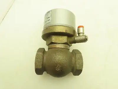 Valvaut Effepi Z200306 Pneumatic Air Controlled Globe Valve 1" NPT PTFE Bronze