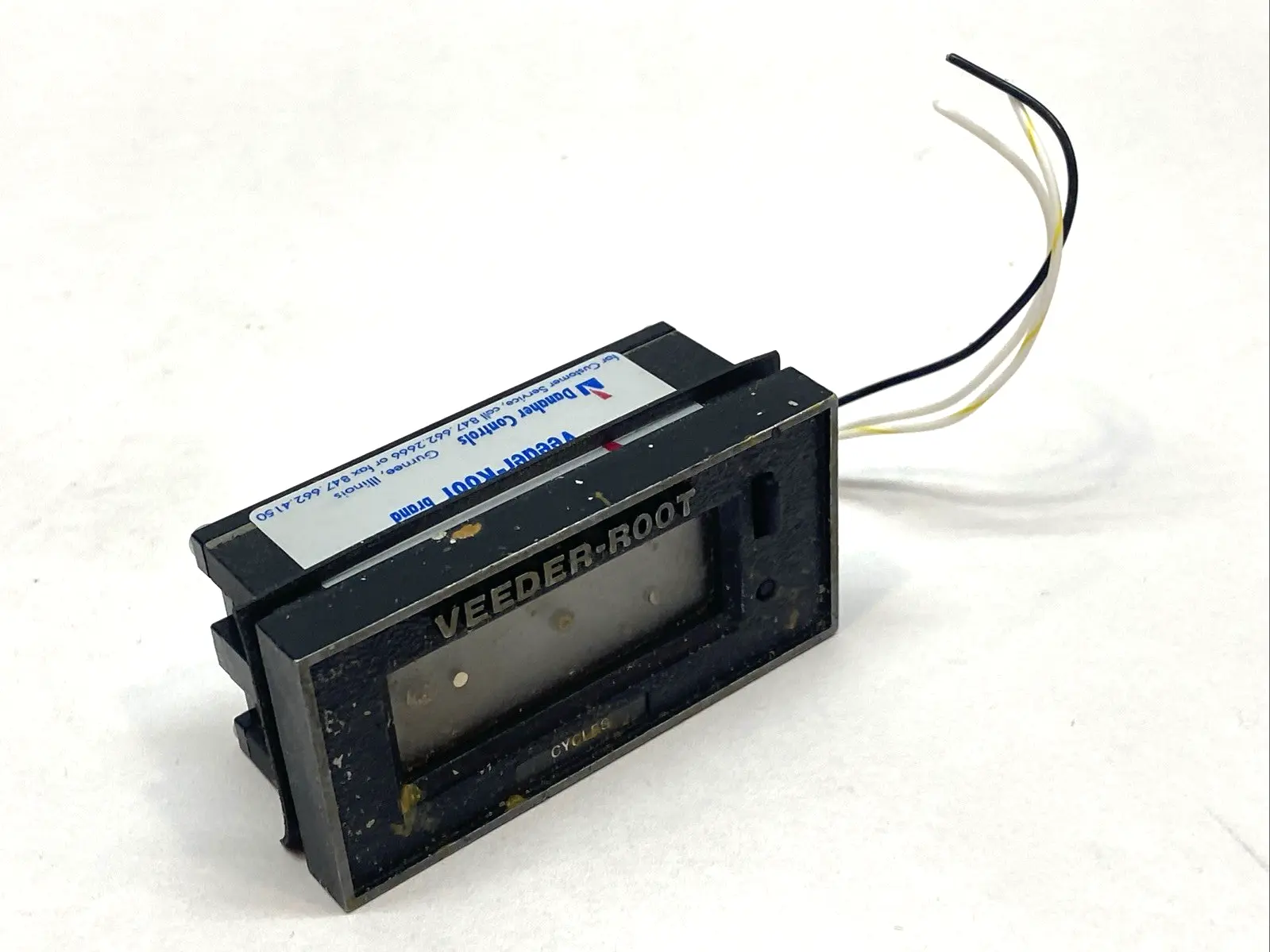 USED VEEDER-ROOT TOTALIZER HOURMETER TIMER 8-DIGIT LCD