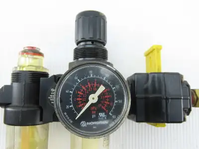 Norgren PTH-200-A1AA Air Pneumatic Filter Regulator Lubricator 1/4" NPT W/Valve