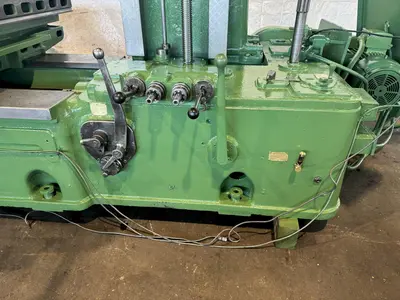 USED GIDDINGS & LEWIS 340-T