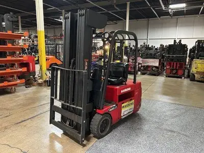 Used RAYMOND 445C35QM 3-Wheel Sit down Electric Counterbalance Forklifts Illinois US | Somerset Equipment Sales #1546127