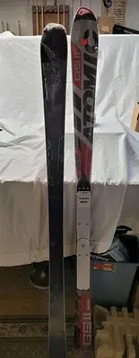 NEW Atomic GSII Red/White Race Skis 150cm Length No Bindings Youth